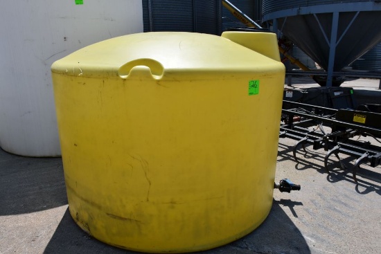 1500 Gallon Poly Nurse Tank, Used For Fertilizer