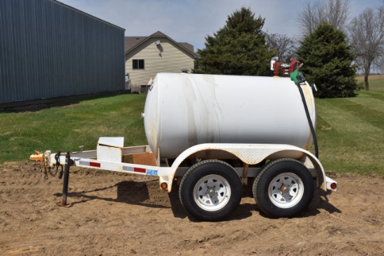 Lee 490 Gallon Fuel Caddy, 12 Volt Pump, Tandem Axle Trailer