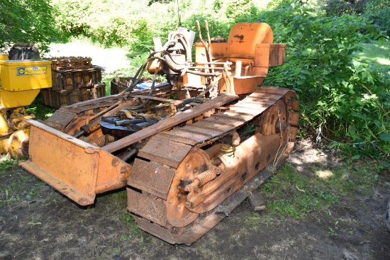 Oliver Model CC4-420 Cleet Track Crawler Tractor, Not Complete, Non Running,