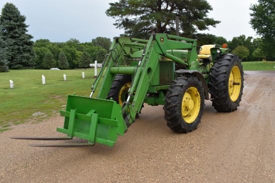 John Deere 2950 MFWD Open Station Tractor, 9051 Hours, 18.4x38, New PTO High/ Low Clutches, With Joh