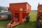 United Farms Grain Cart, Bottom dump,  Hydraulic, 450 bushel
