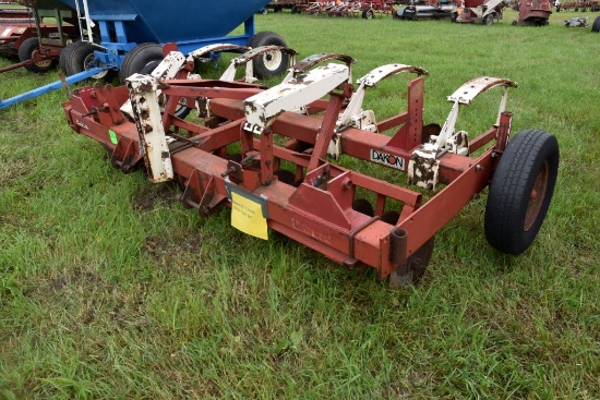 Dakon 11' 5 Shank Chisel Plow, 3pt.