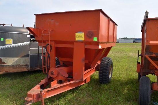 United Farms Grain Cart, Bottom dump,  Hydraulic, 450 bushel