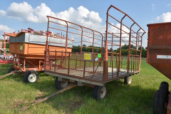 H & S Bale Throw Rack, with Gehl 900 running  Gear/9 Ton, 8' x 16'