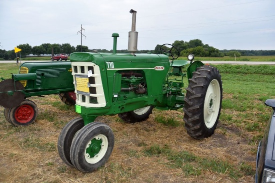 1958 Oliver 770 Gas Row Crop Tractor, 13.6-38  Rear Rubber (Brand New), 1 Hydraulic, PTO,  Power Boo