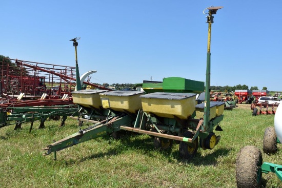 John Deere 7000 Planter, 6 Row 30", Corn &  Bean Units, (3) Monitors, Dry Fertilizer,  Markers