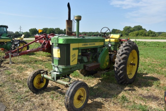 John Deere 720 Pony Start Diesel, W/F, Power  Steering, Rock Shafts, 540 PTO, 14.4 x 38  Tires 95%,