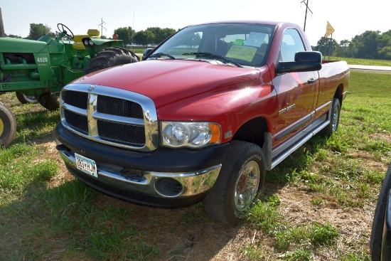 2004 Dodge Ram 2500 Pickup, Heavy Duty, 5.7L  Hemi, 42,618 Miles, Auto, Reg Cab, Long Box,  Manual 4