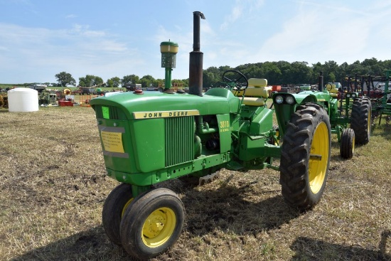 John Deere 3010 Tractor, Diesel, N/F, 13.6 x  38 Tires 80%, Fenders, Syncro, 3pt., 2  Hydraulics, 54