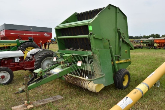 John Deere 510 Round Baler, 9 Belt, 540PTO,  Twine Tie, 6' Pickup