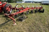 IHC-710 Plow, 6 x 18's, on Land 3 point, Auto  Resets