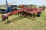 Case IH 730B Ecolo-Tiger Frame Ripper, 5  SHANK Ripper, Double Disc Front, Rear Leveler