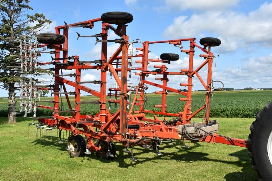 White 226 Field Cultivator, 30’, 12’ Main Frame, With Newer Long Tine Wilrich 4 Bar Harrow, Walking