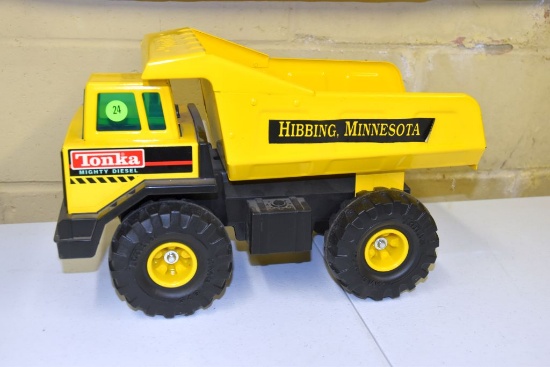 Tonka Mighty Dump Truck, No Box