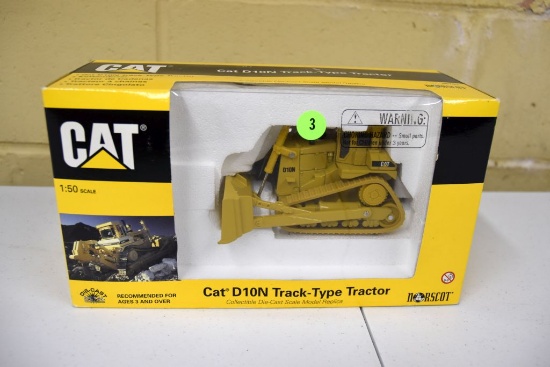 Norscot Caterpillar D10N Track Type Tractor, 1/50th Scale, With Box