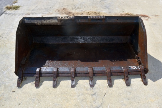 66” Material Bucket With Bolt-On Digger Teeth