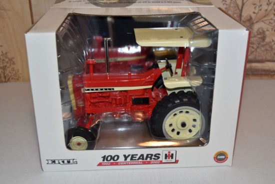 Ertl 100 Years Of International, Farmall 1206, 1/16th Scale, With Box