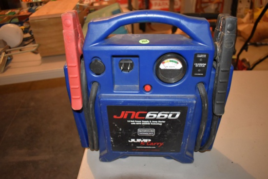 JNC 660 12 Volt Jumper Pack, Works