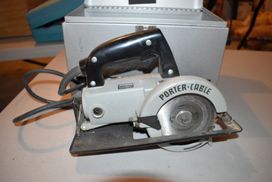 Porter Cable Model 314, 4.5" Trim Saw, Metal Case, Corded, Works