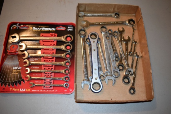 Gear Wrench Standard And Metric Ratcheting Wrench Sets