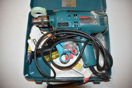 Makita NHP1310 1/2" Corded Hammer Drill, 2 Spped, Metal Case, Chuck, Works