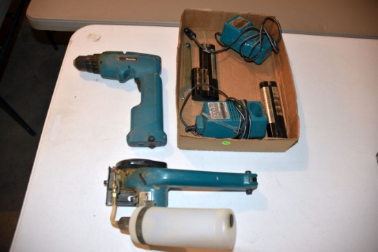 Makita Model 5090D 3 3/8" Cordless Circular Saw, Makita 6011D Cordless Drill, (2) Batteries, (2) Cha