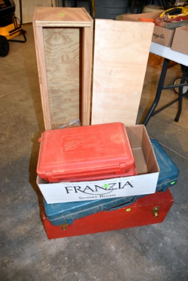 2 Wooden Toolboxes, 2 Milwakee Tool Boxes Plastic, 1 Makita Toolbox