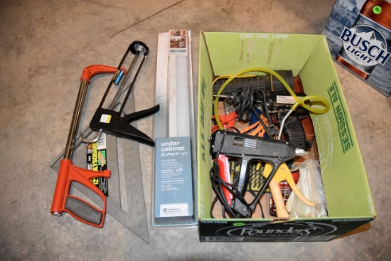 Under Cabinet Light, Caulk Guns, Glue Gun, Soder Gun, Square