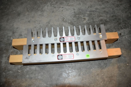 Dovetail Jigs, 1601 Kellers
