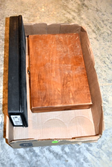 1 Complete Gun Cleaning Kit, 1 Incomplete Gun Cleaning Kit