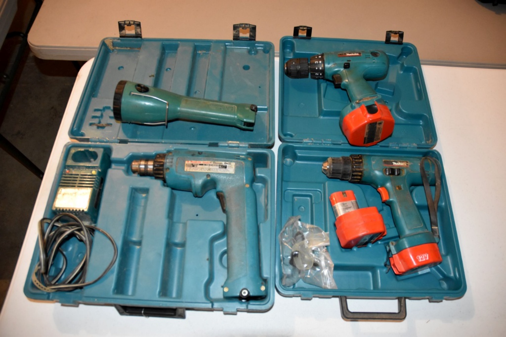 Makita 6211D Cordless Drill With (2) 12 Volt Batteries And Hardcase, Makita  6233D Cordless Drill Wit | Industrial Machinery & Equipment Woodworking  Woodworking Equipment | Online Auctions | Proxibid