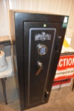 Fleet Farm Resolute Gun Safe, Dead Bolt, Key Pad, Approximately Holds 14 Guns, With Combo, Pickup On