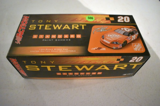Action, Tony Stewart No.20 Home Depot, 2006 Monte Carlo ARC, 1 Of 9000, 1/24 Scale With Box