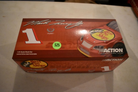 Action, Martin Truex Jr. No.1 Bass Pro Shops, 2005 Monte Carlo, ARC 1 Of 6120, 1/24th Scale With Box