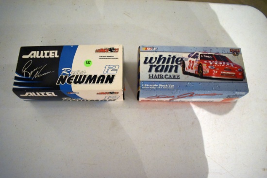 Action, Ryan Newman No.12 Alltel, 2002 Ford Taurus, 1 Of 10,404, 1/24th Scale With Box, Action, Dale