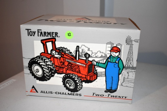 Ertl 1995 National Farm Toy Toy Farmer, Allis Chalmers 220 MFWD, 1/16 Scale, With Box