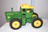 Ertl John Deere 7520, 2 Hole, 1/16 Scale, No Box