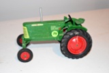 Scale Models 1990 Mankato Toy Show Oliver Row Crop 88, 1/16 Scale, No Box