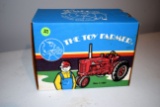 Ertl 1991 Toy Farmer Farmall Super MTA Diesel, 1/16th Scale With Box