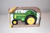 Ertl John Deere 820 Diesel, 1/16 Scale, With Box