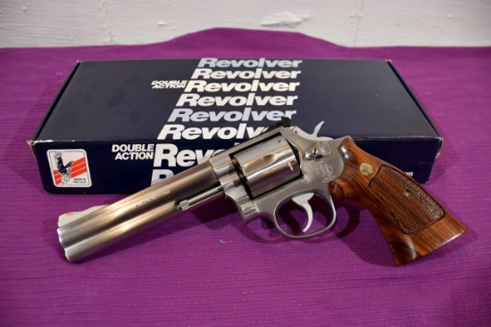 Smith And Wesson Model 686-3 Revolver, S&W 357 Mag, 6 Shot, 6" Barrel, SN: BFL7293, With Box