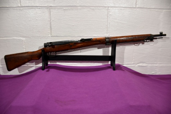 Japanese Bolt Action Military Rifle, SN: 71194, Fold Down Stand
