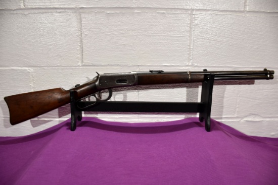 Winchester Model 94 Lever Action Rifle, Saddle Ring, 25-35 WCF, 20" Barrel, SN: 976489
