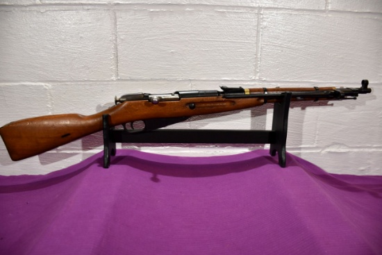 Russian Military Rifle, Bolt Action, Bayonet, SN: H4069