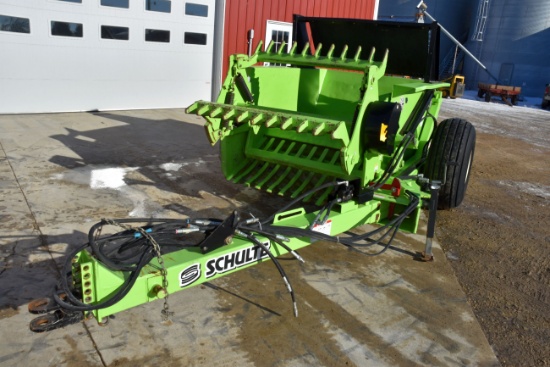 2013 Schulte 2500 Giant Rock Picker, Hyd. Tongue & Hitch, 16.5x16.1 Tires, 2.5 Yard Hopper, Like New