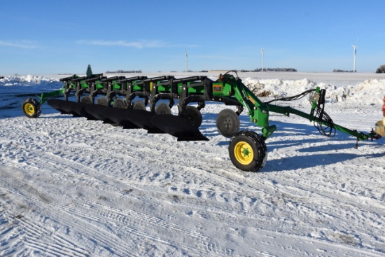 2013 John Deere 3710 Plow, On-Land Hitch, 7 Bottom, Big Coulters, New Shins, Excellent, SN: XEB07401