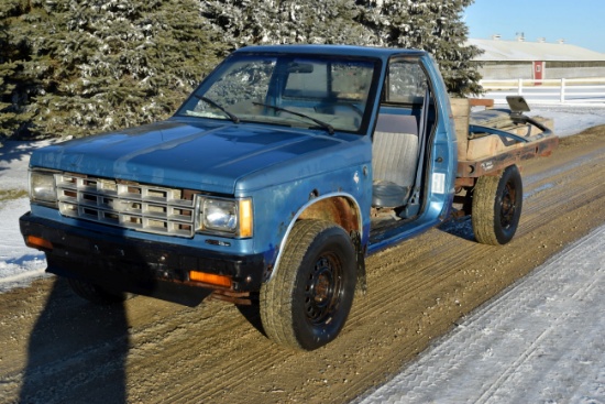 1988 Chevy S-10, 4x4 Flatbed, NO TITLE, Used For Picking Rock, Auto, 4.3L V6, Runs & Drives