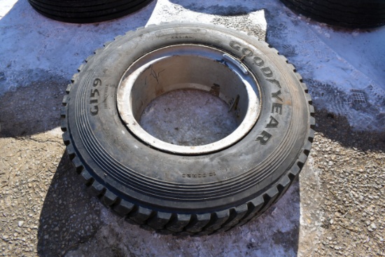 10.00R20 Tire With Rim