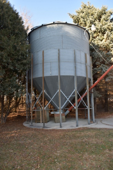 2,000 Bushel Wet Holding Bin 16’, 4 Rings, Cone Bottom, With Unload Auger, Buyer Have 6 Months To Re