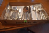 1847 Rogers Brothers Remembrance Flatware, 16 Forks, 8 Knives, 14 Spoons, 17 Small Spoons, 8 Larger